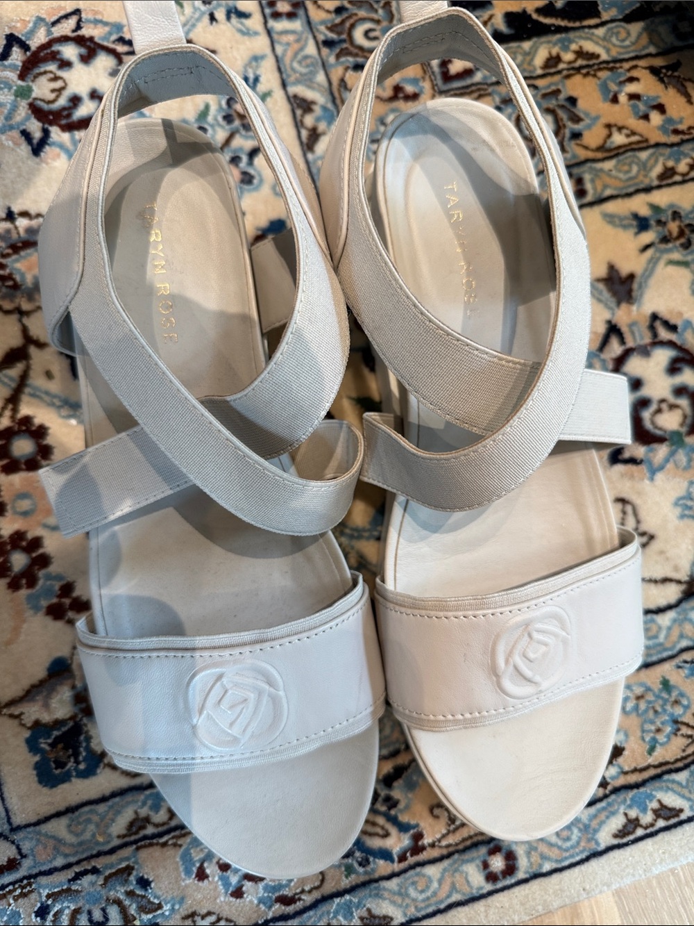 Taryn Rose Pale Taupe Sandals - 10